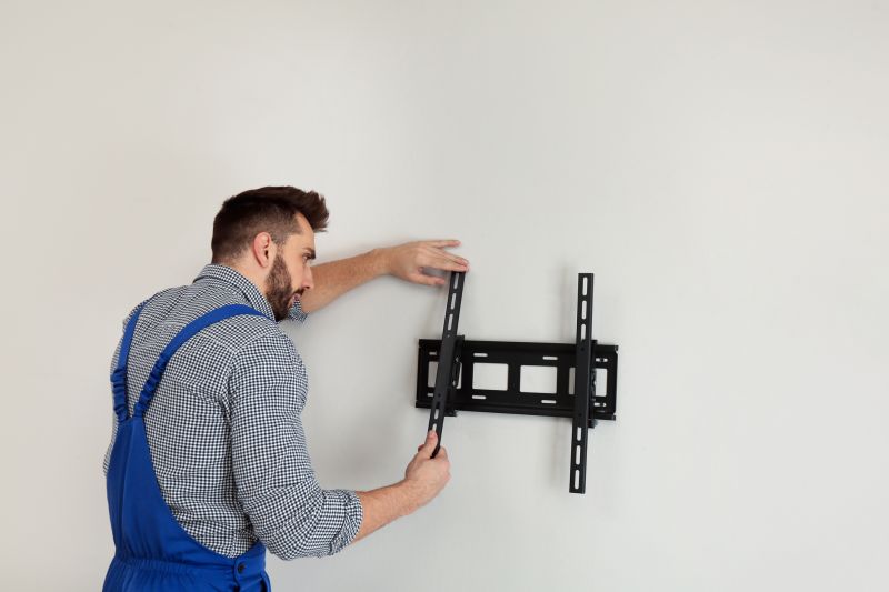 Wall Mount Tv Fitting